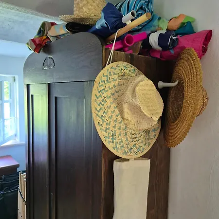 W Krate 2 Ferienhaus Peplino